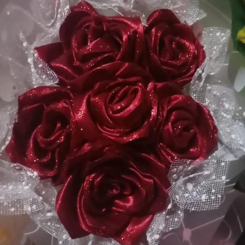 Handcrafted Eternal Ribbon & Luxury Gift Bouquets